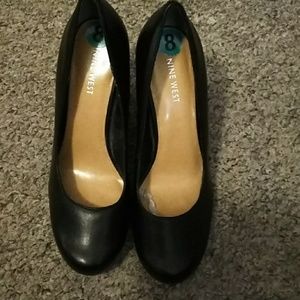 Black Nine West wedge platform shoes